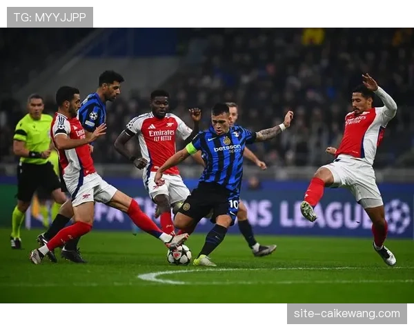 本赛季意甲战术多样性显著 三中卫与快速反击体系并行发展